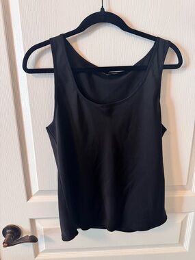 Banana Republic Black Scoop Neck Tank Top